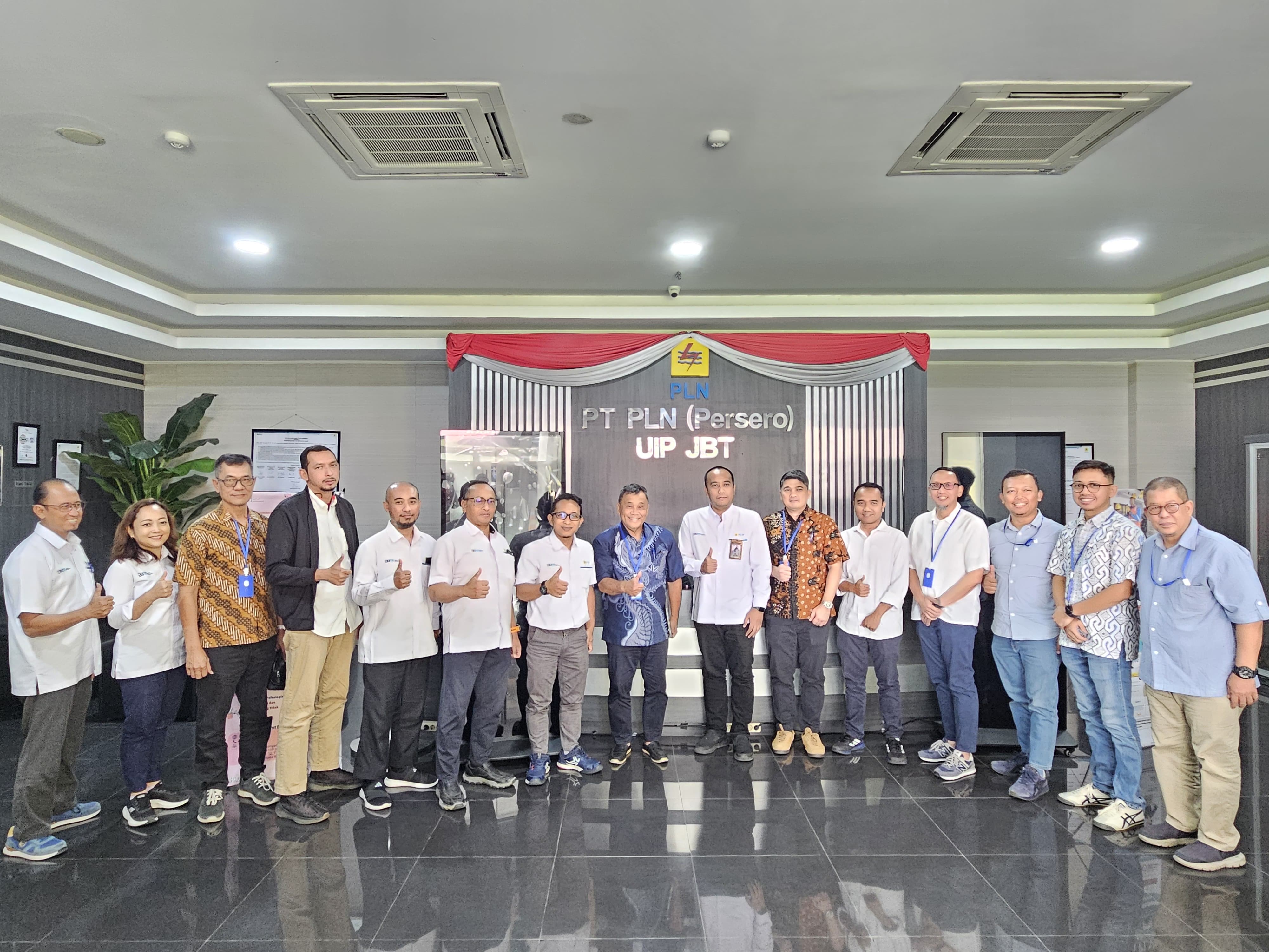 Penyelesaian Pending Item GI dan Transmisi Dalam Rangka STOP/STAP/STP Proyek Wilayah UPP JBT 2